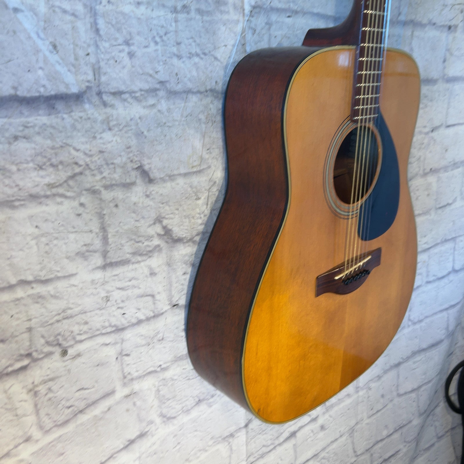 Yamaha FG-180 Red Label Nippon Gakki Vintage 1960s Acoustic Guitar