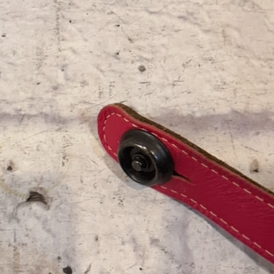3" Music Notes SRV Stevie Ray Vaughn Red / White Strap w/ Dunlop Strap Locks