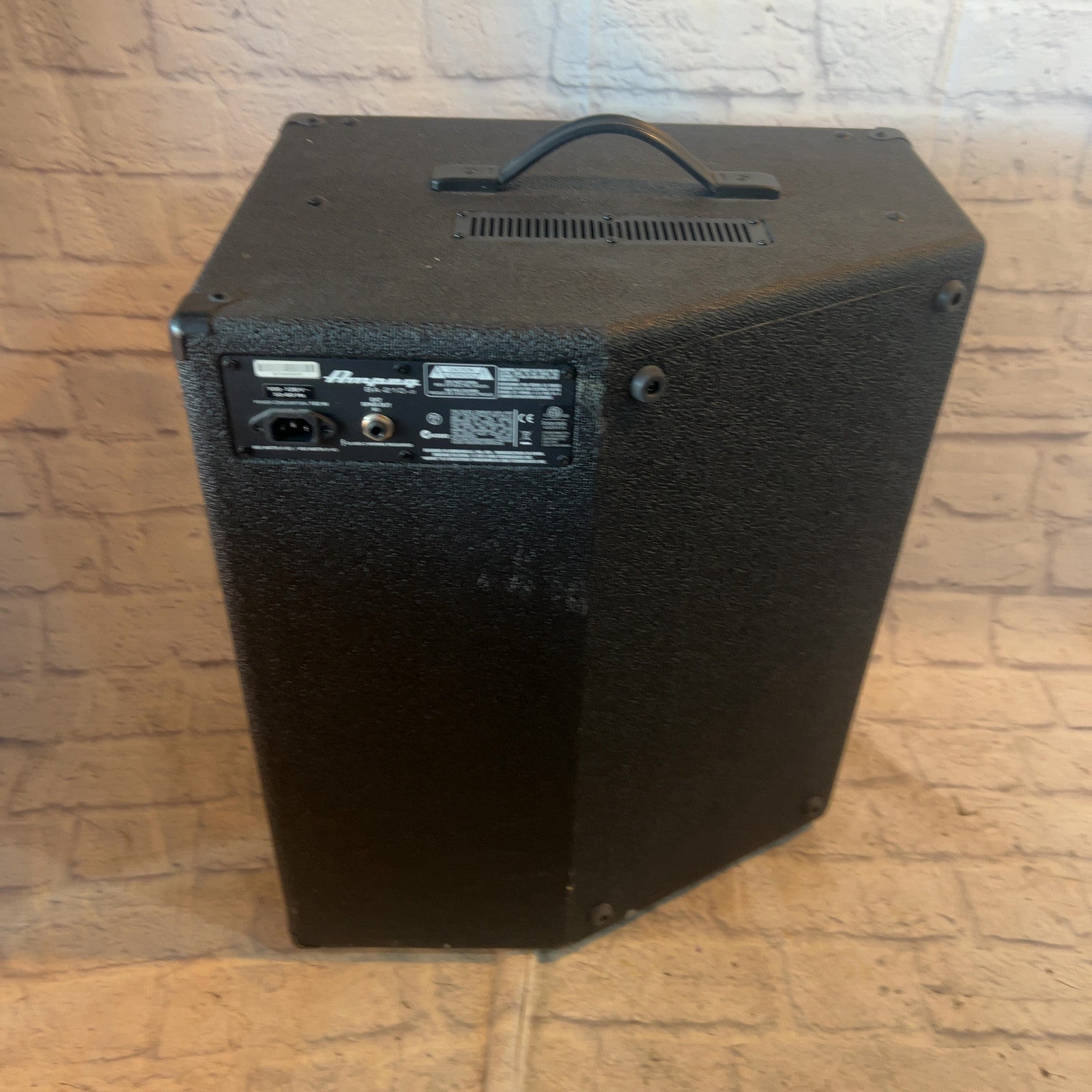 Ampeg BA210 V2 Bass Guitar Combo Amp