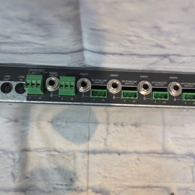 Shure SCM 800 Rack EQ