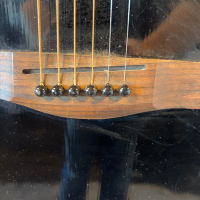 Yamaha F335 Acoustic Guitar
