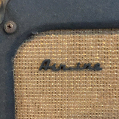 Airline Vintage Amp in Case  Hard Case