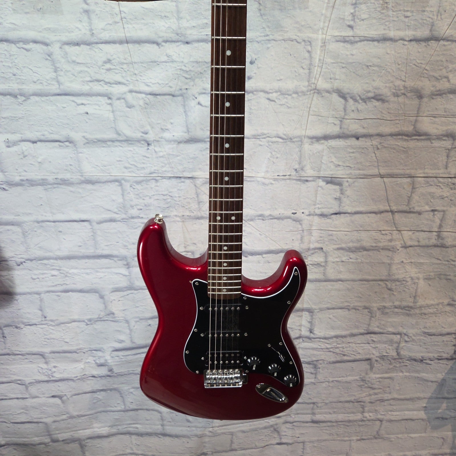 Squier Affinity Stratocaster (W/ Gig Bag) Electric Guitar