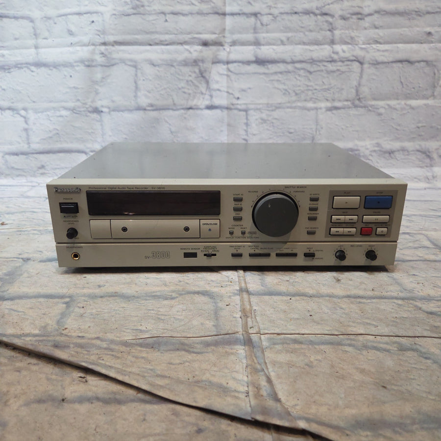 Panasonic SV-3800 DAT Player Digital Recorder