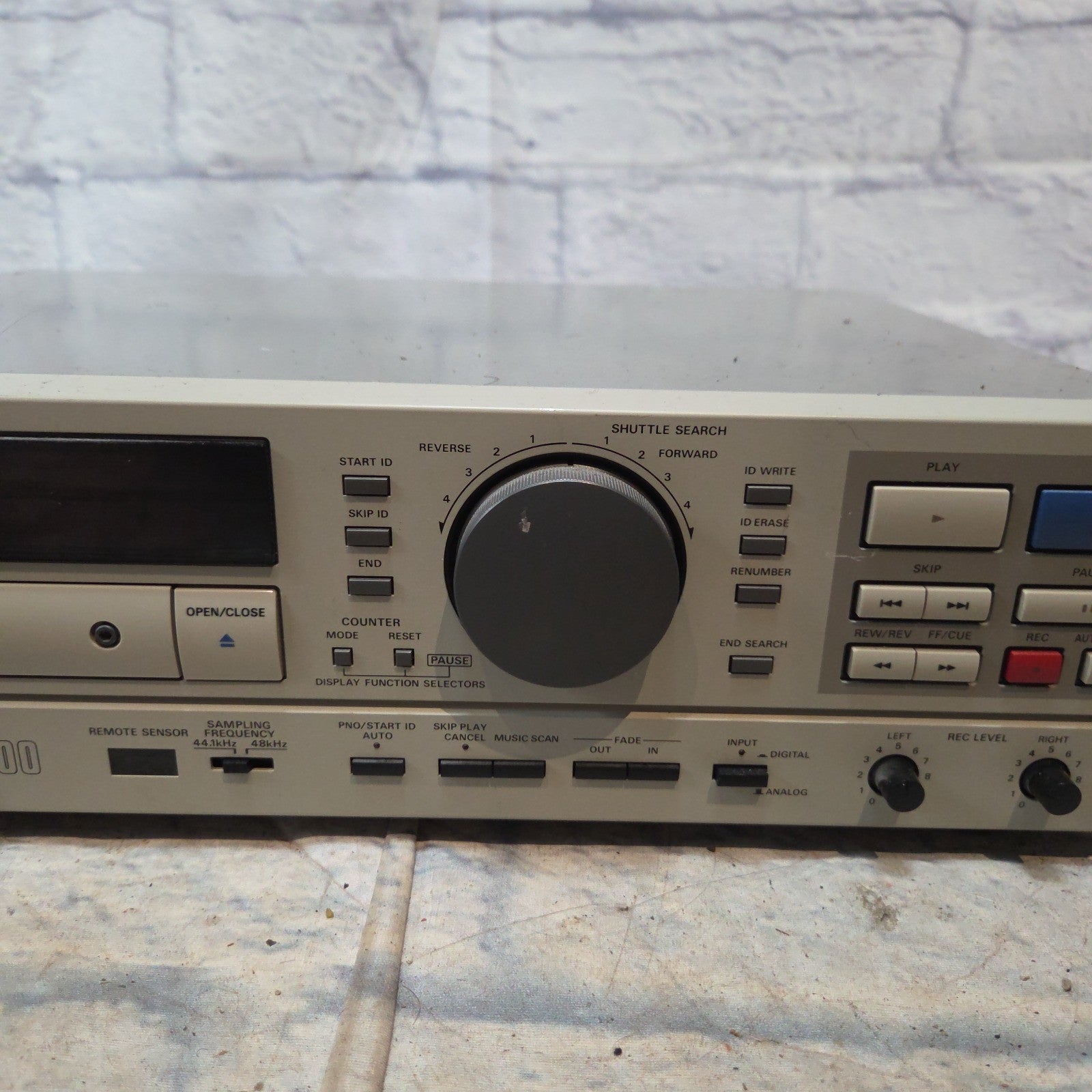 Panasonic SV-3800 DAT Player Digital Recorder