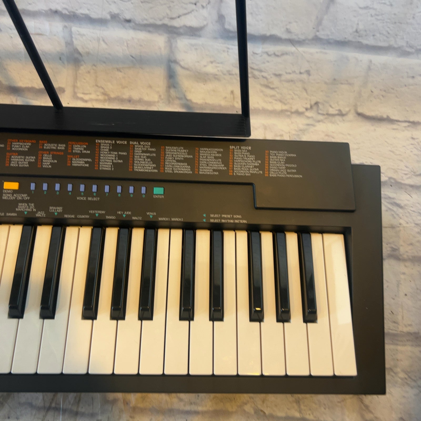 Yamaha PSR-2 Keyboard