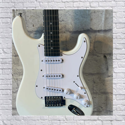 Unknown White S Style Electric Guitar