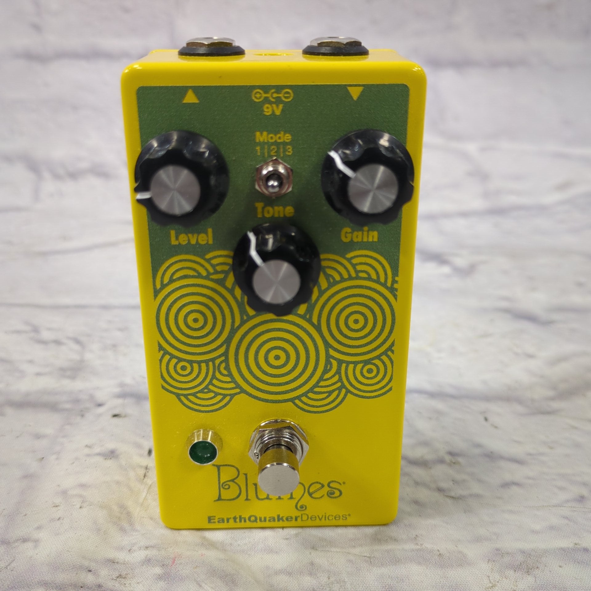 Earthquaker Devices Blumes Low Signal Shredder Bass Drive Pedal