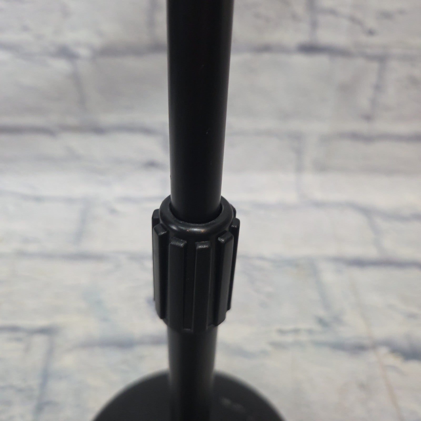 Gator Kick Mic Stand Straight Mic Stand
