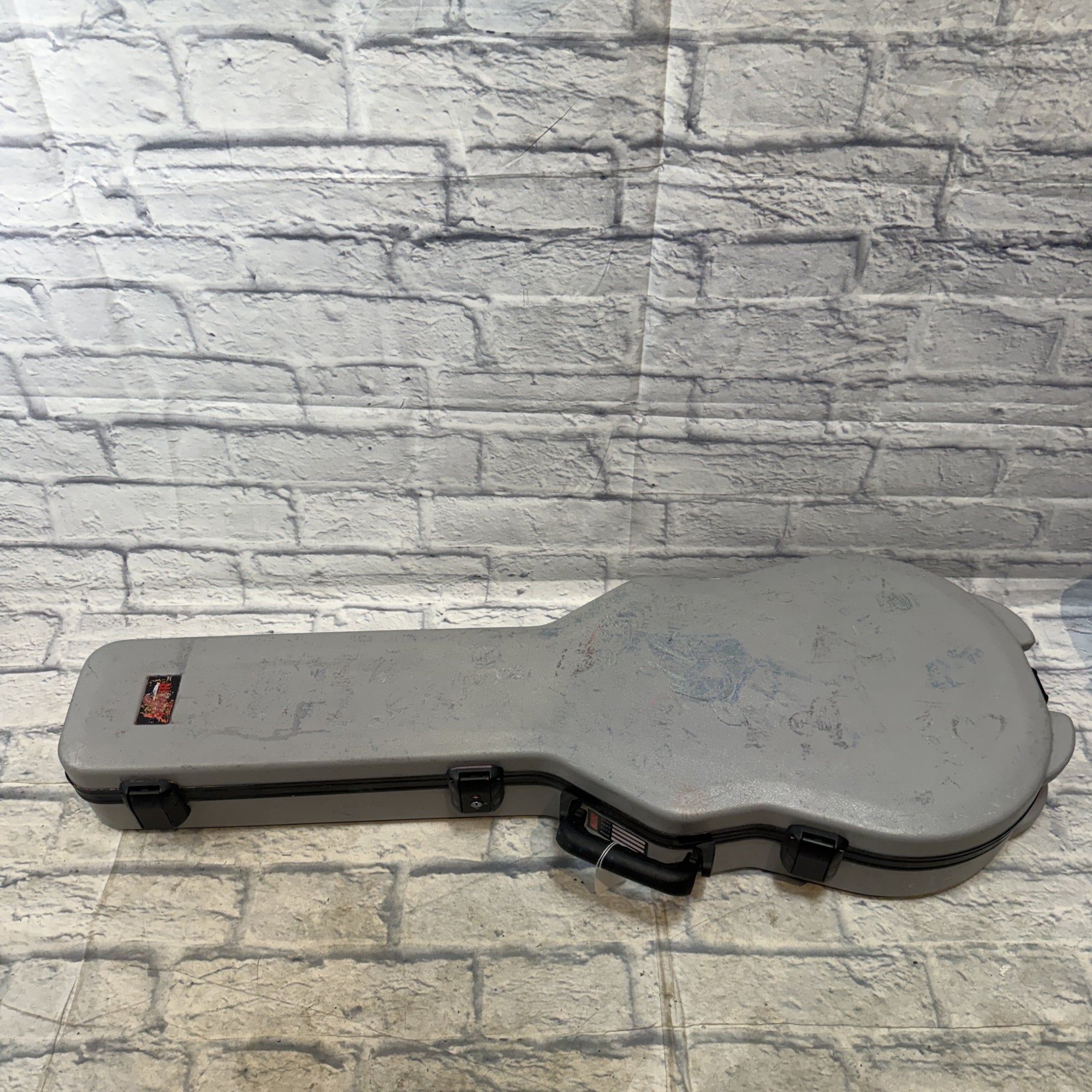 Gibson Gator Case ( TSA lock- no keys included) Hard Case