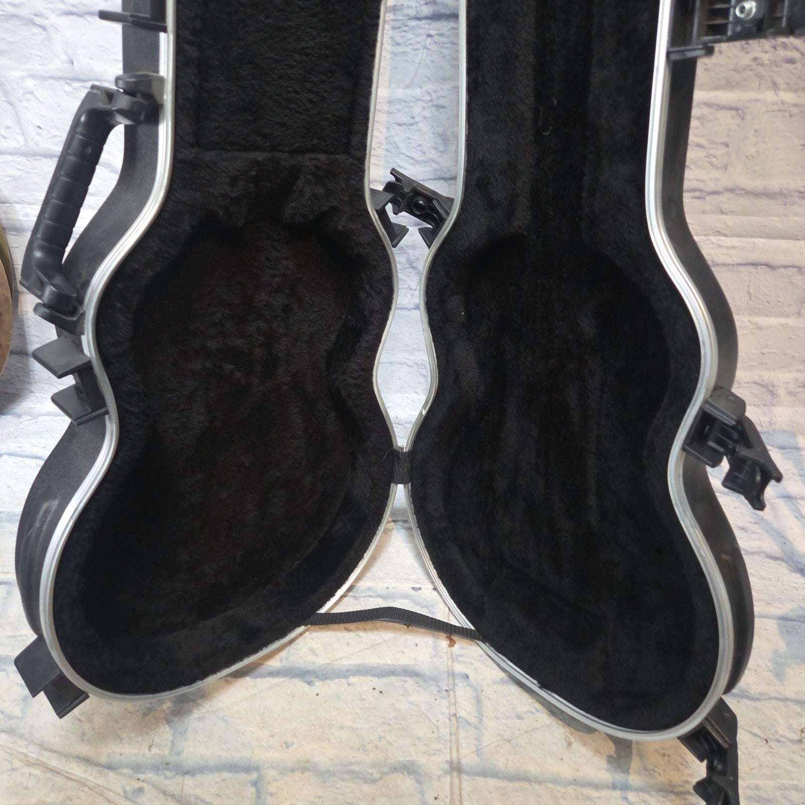 SKB LP Hard Case Hard Case