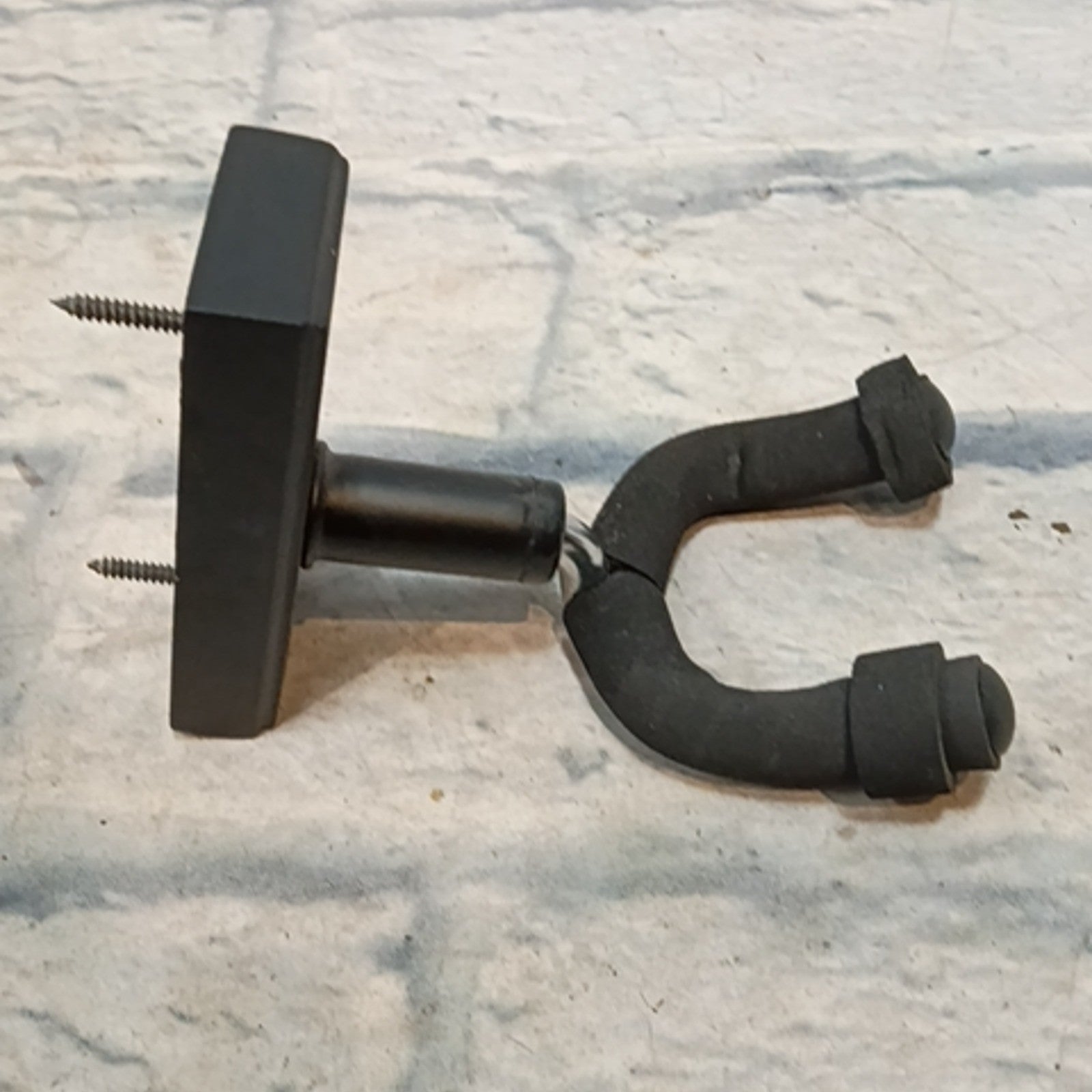 Fretrest Wall Guitar Hanger GH1BK