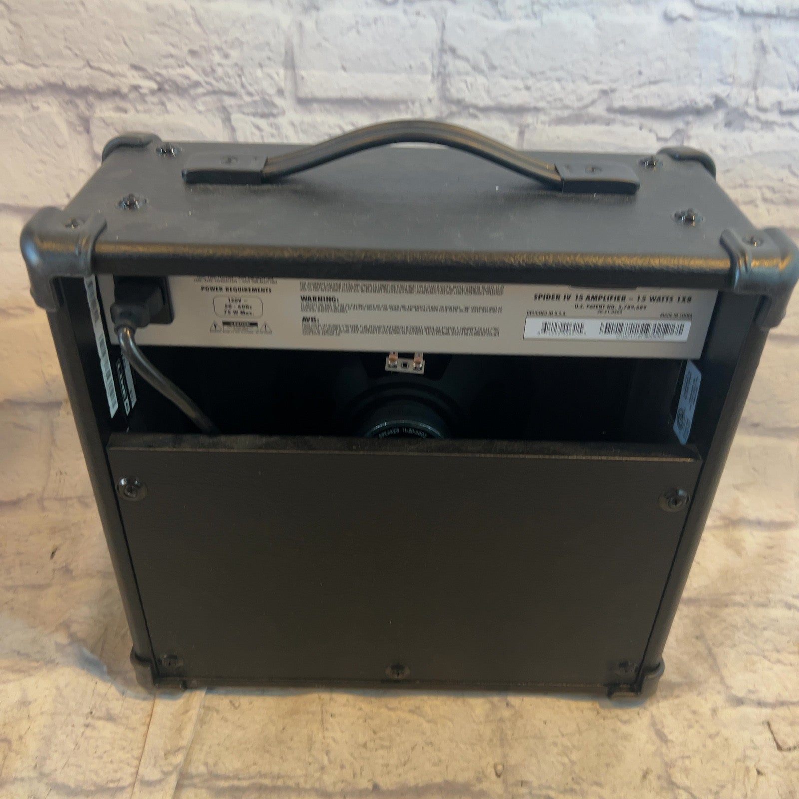 Line 6 Spider IV 15 Watt Guitar Combo Amp