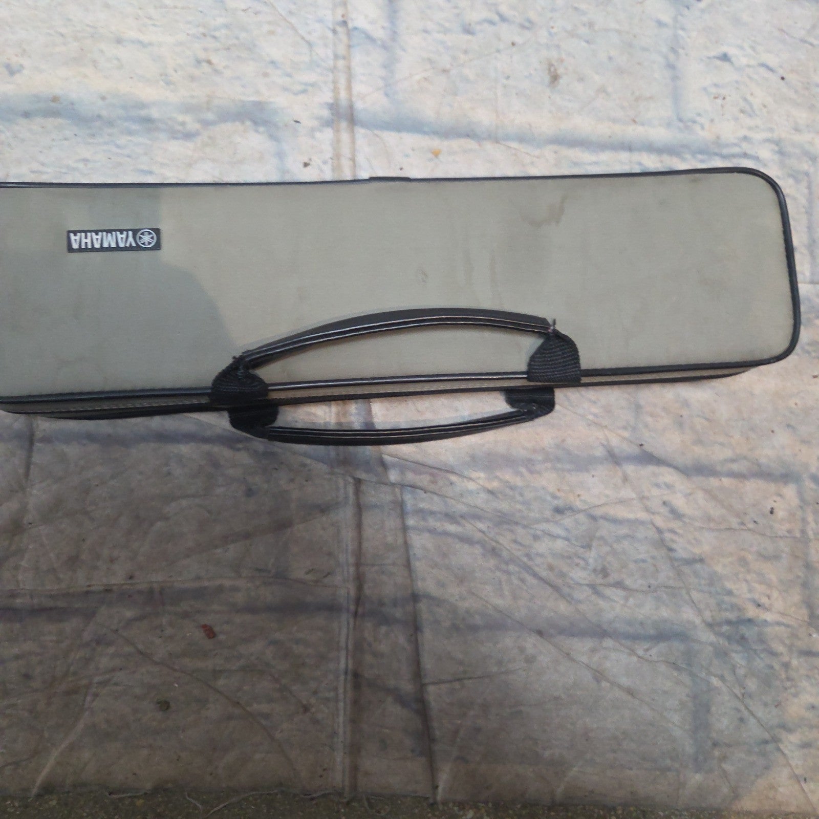 Yamaha 211 Flute With Case Flute
