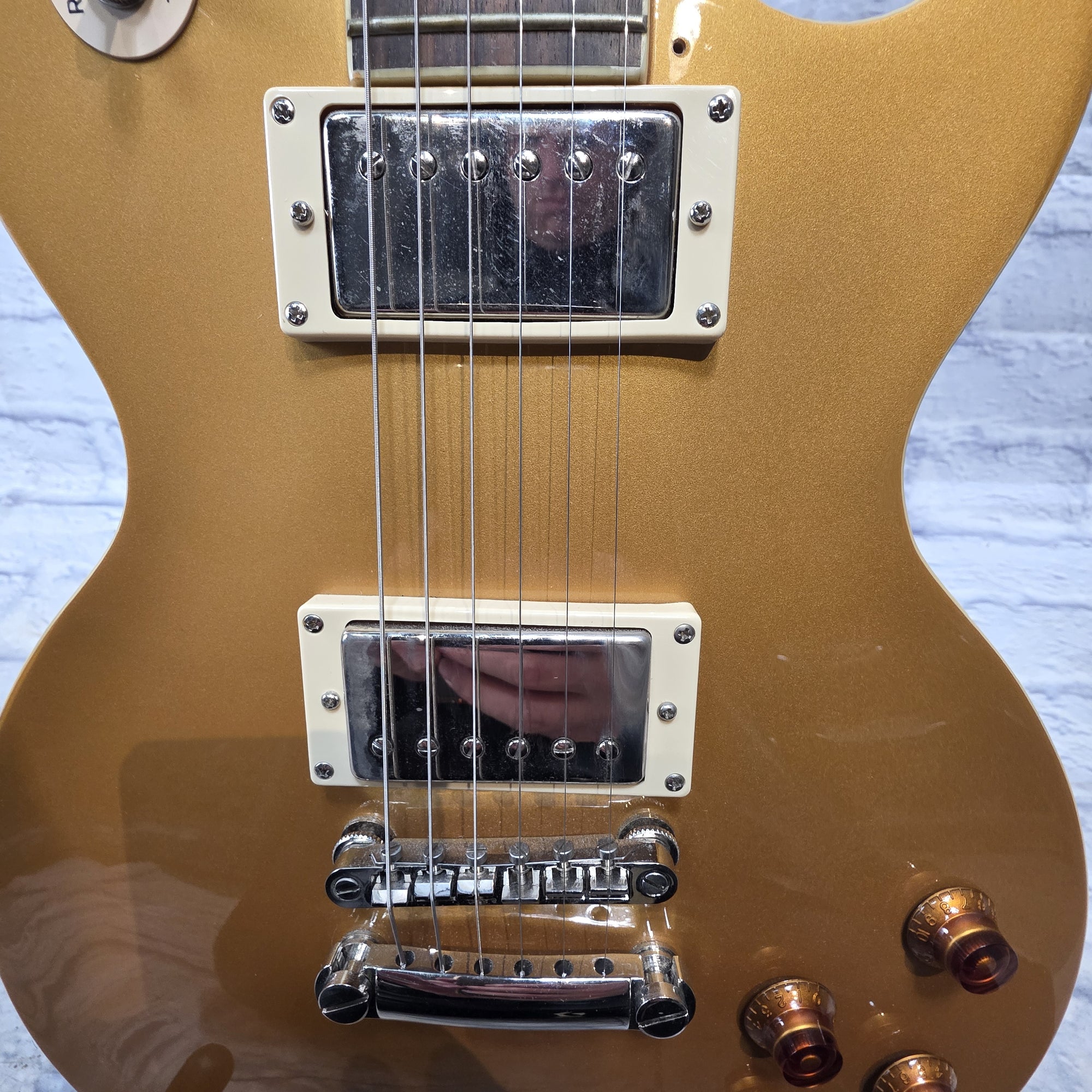 Epiphone 2013 Goldtop Standard Les Paul 50's Style Electric Guitar