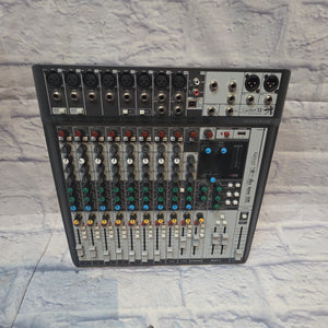 Soundcraft Signature 12 Mixer