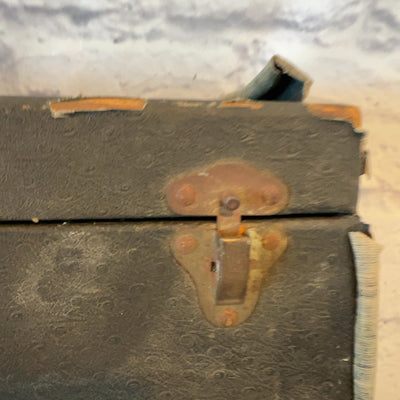 Airline Vintage Amp in Case  Hard Case