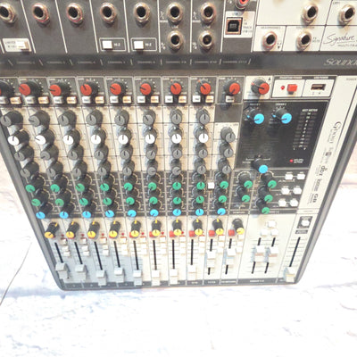 Soundcraft Signature 12 Mixer