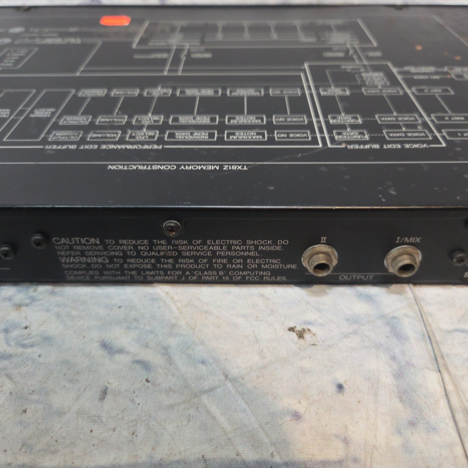 Yamaha TX81Z Digital Synth