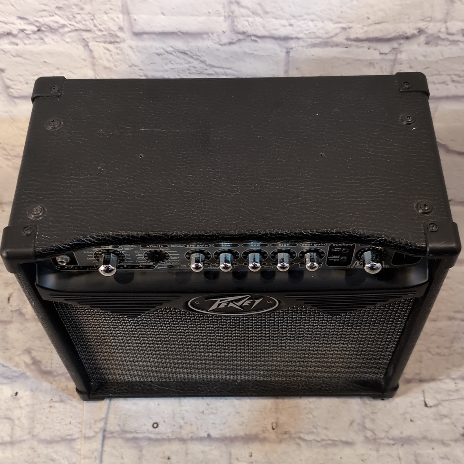 Peavey Vypyr 15 Solid State 15-Watt 1x8" Modeling Guitar Combo