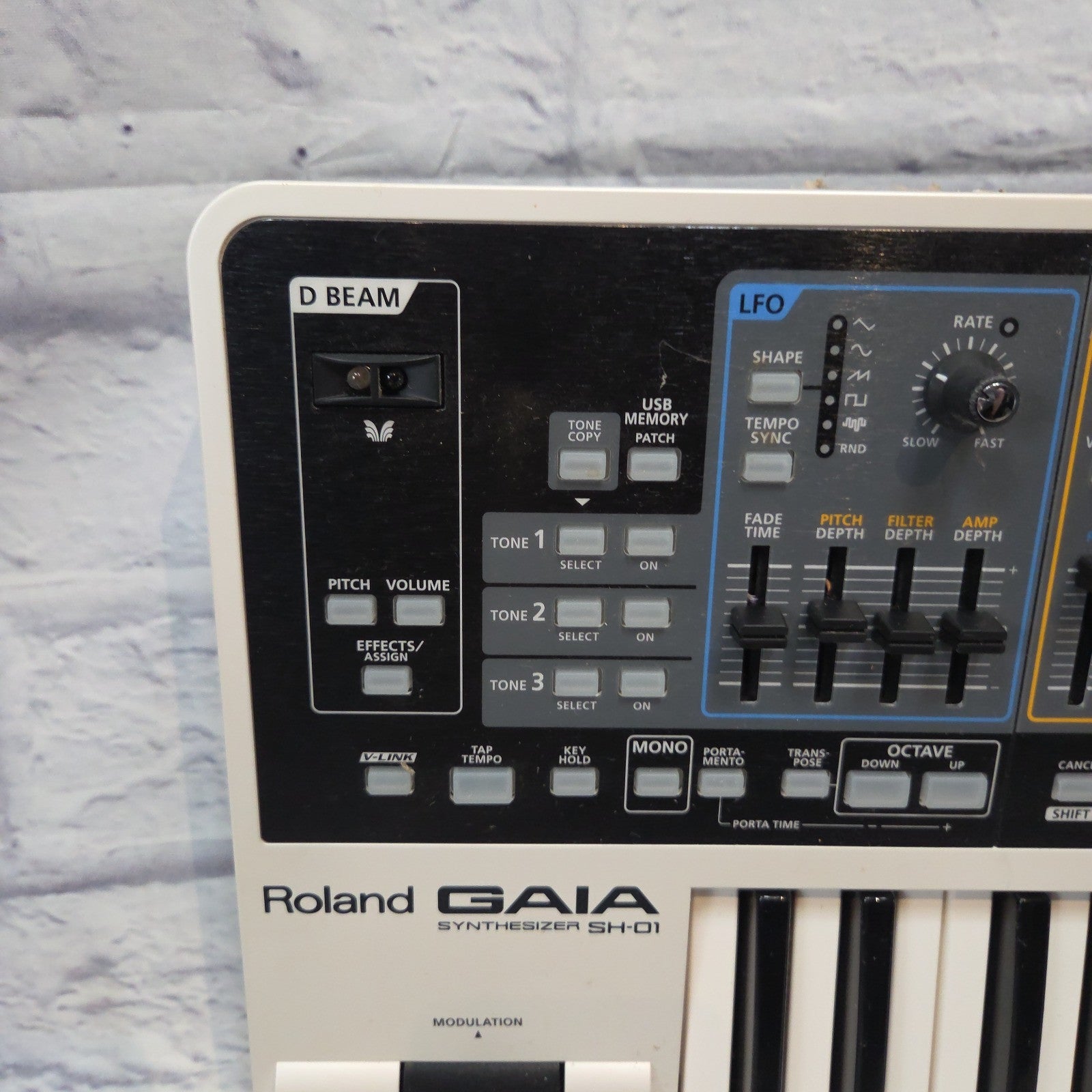 Roland GAIA SH-01 Synth