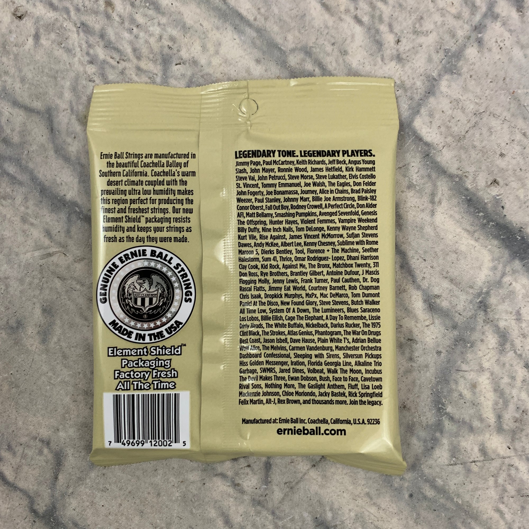 Ernie Ball Earthwood Medium 80/20 Bronze Acoustic Guitar Strings - 13 - 56