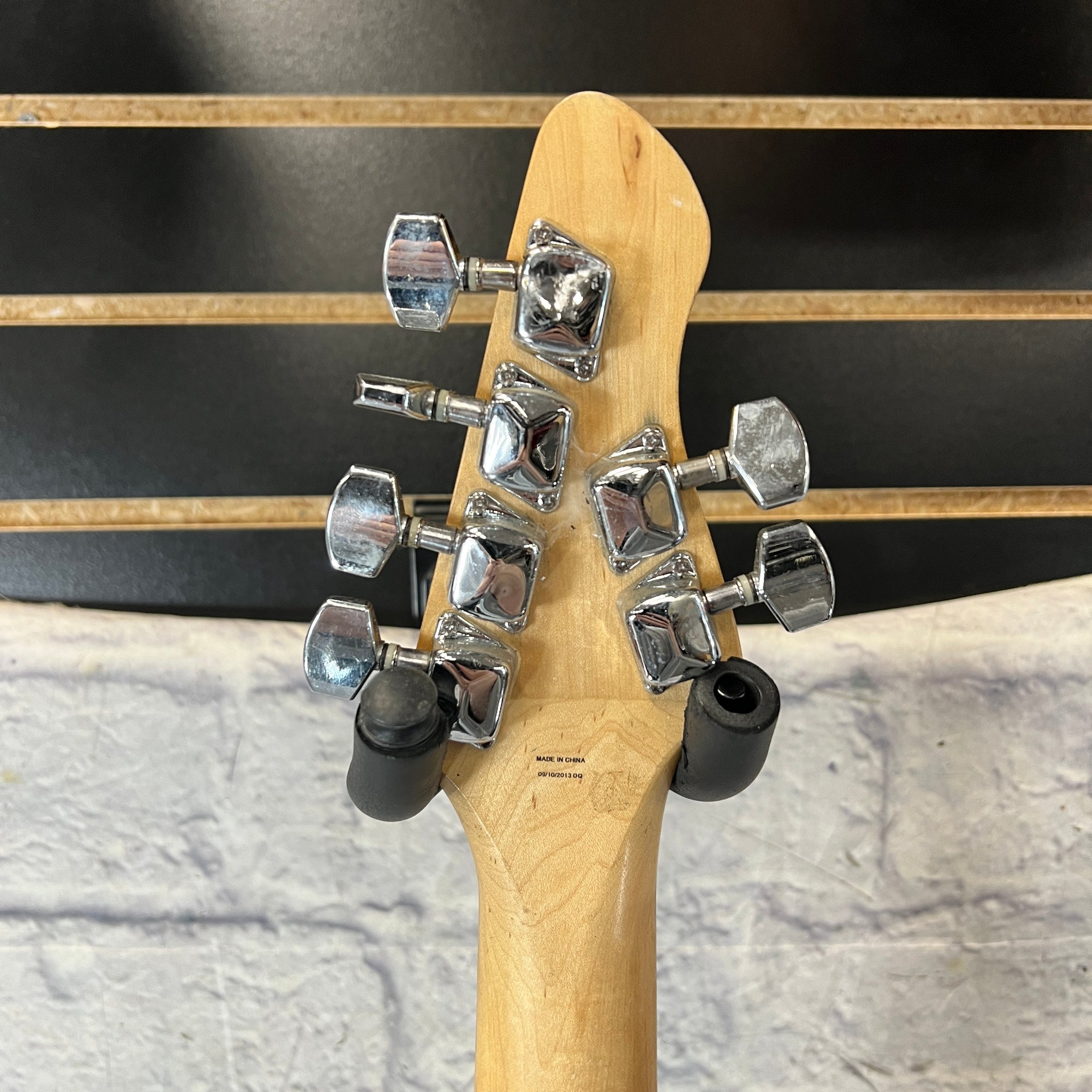 First Act ME1980 - Evolution Music