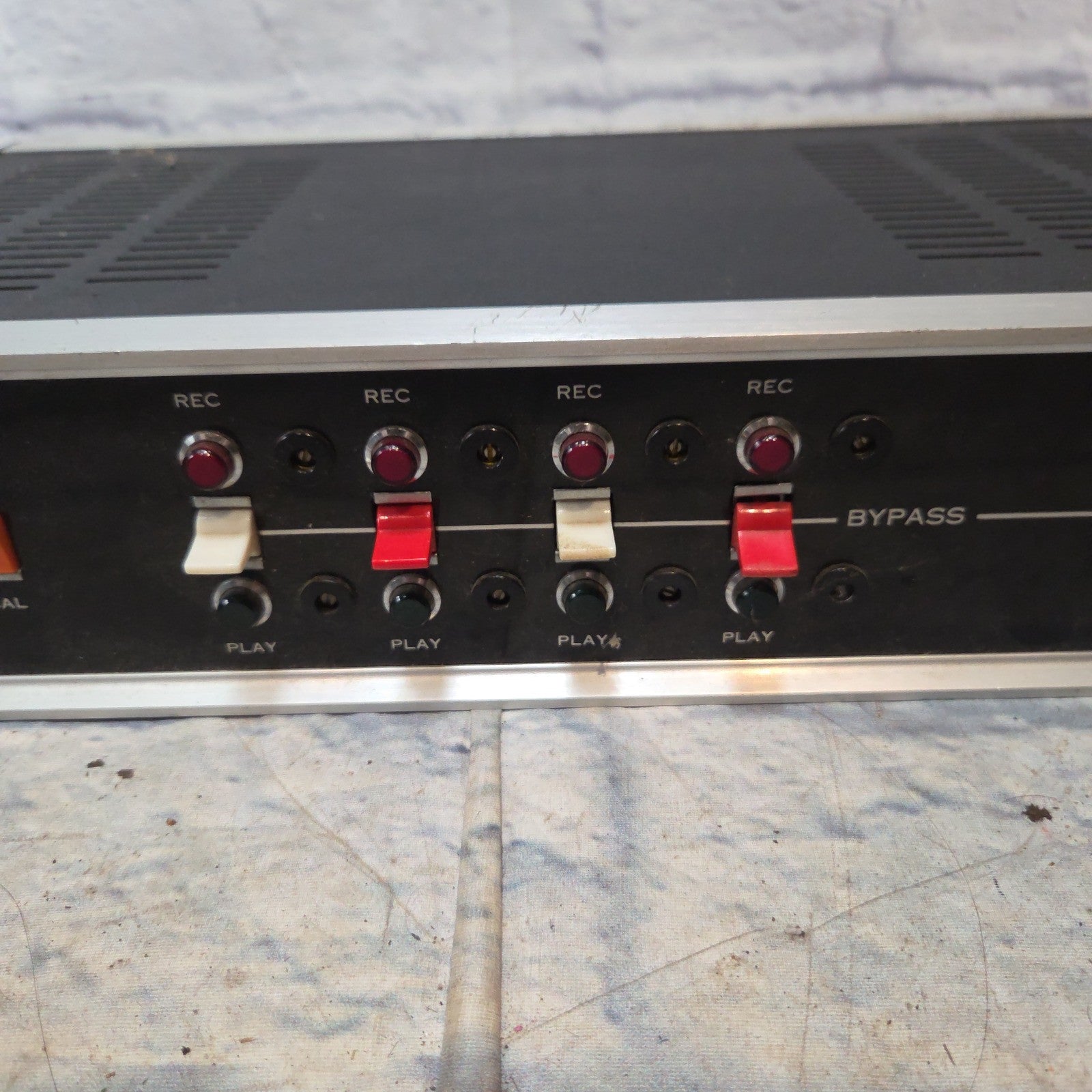 DBX 187 Noise Reduction  System Compressor