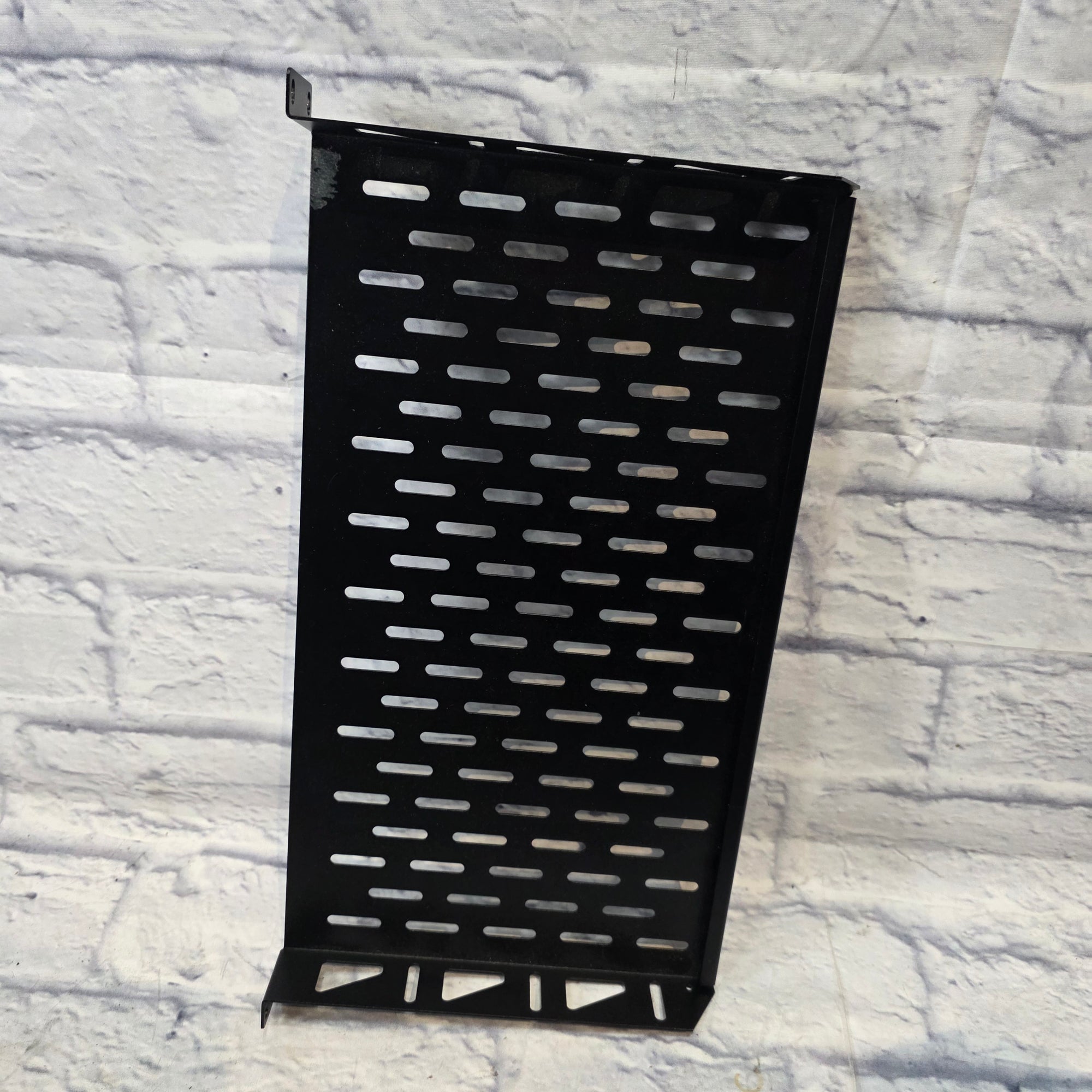Unknown Vented Cantilever Shelf Shelving