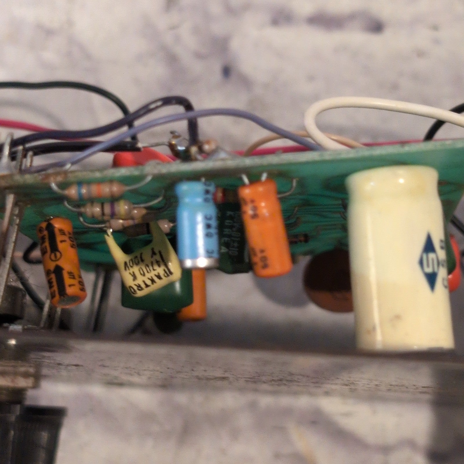 Vintage Electro-Harmonix Big Muff Pi V5 Op-Amp Tone Bypass - EH-1322 - 1978 CTS Pot Codes - Fuzz Pedal