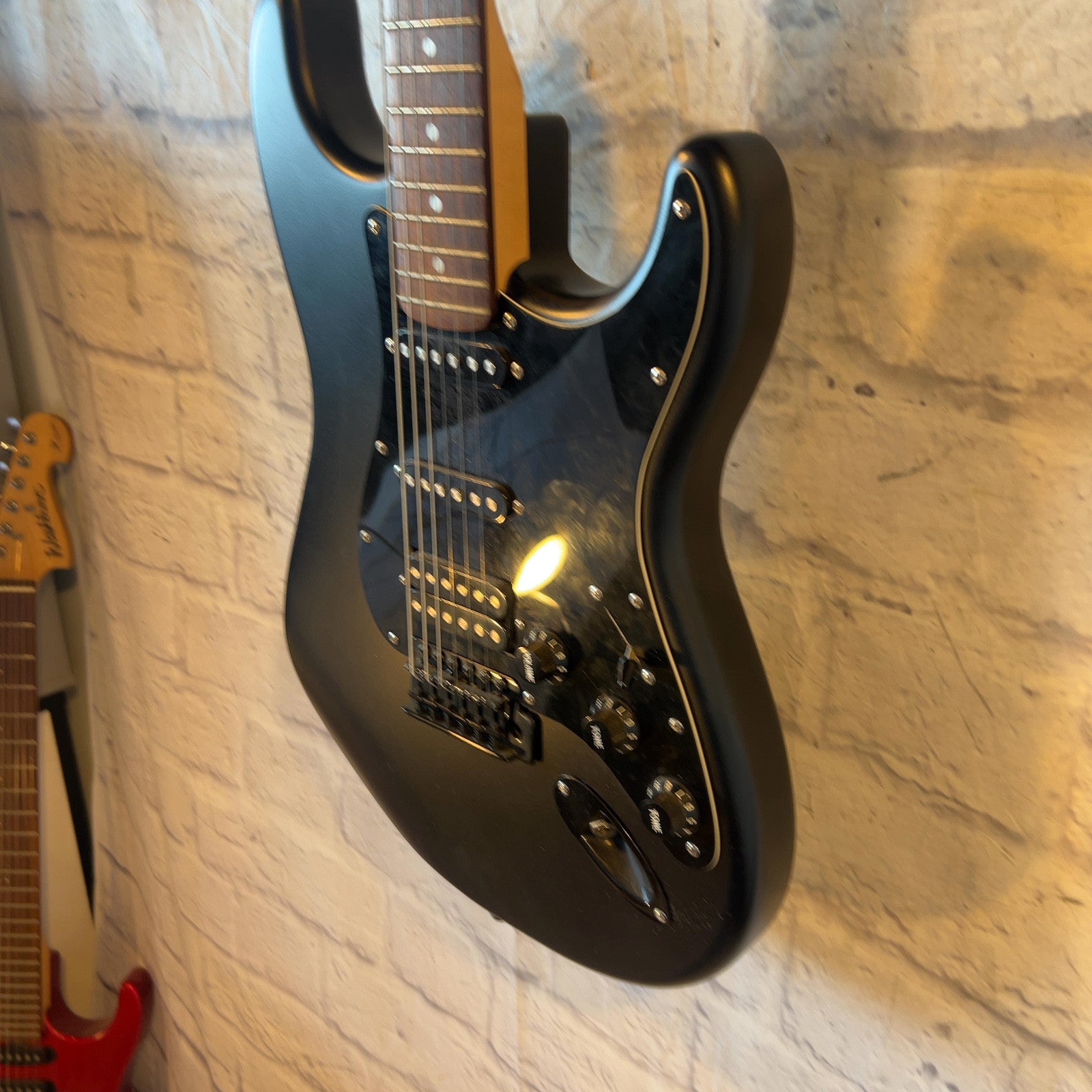 Squier 20th Anniversary Strat Matte Black Finish