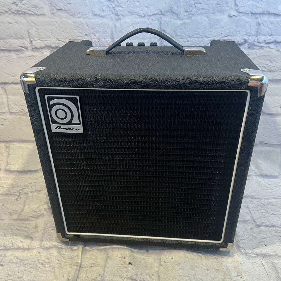 Ampeg BA-108 Bass Combo Amp