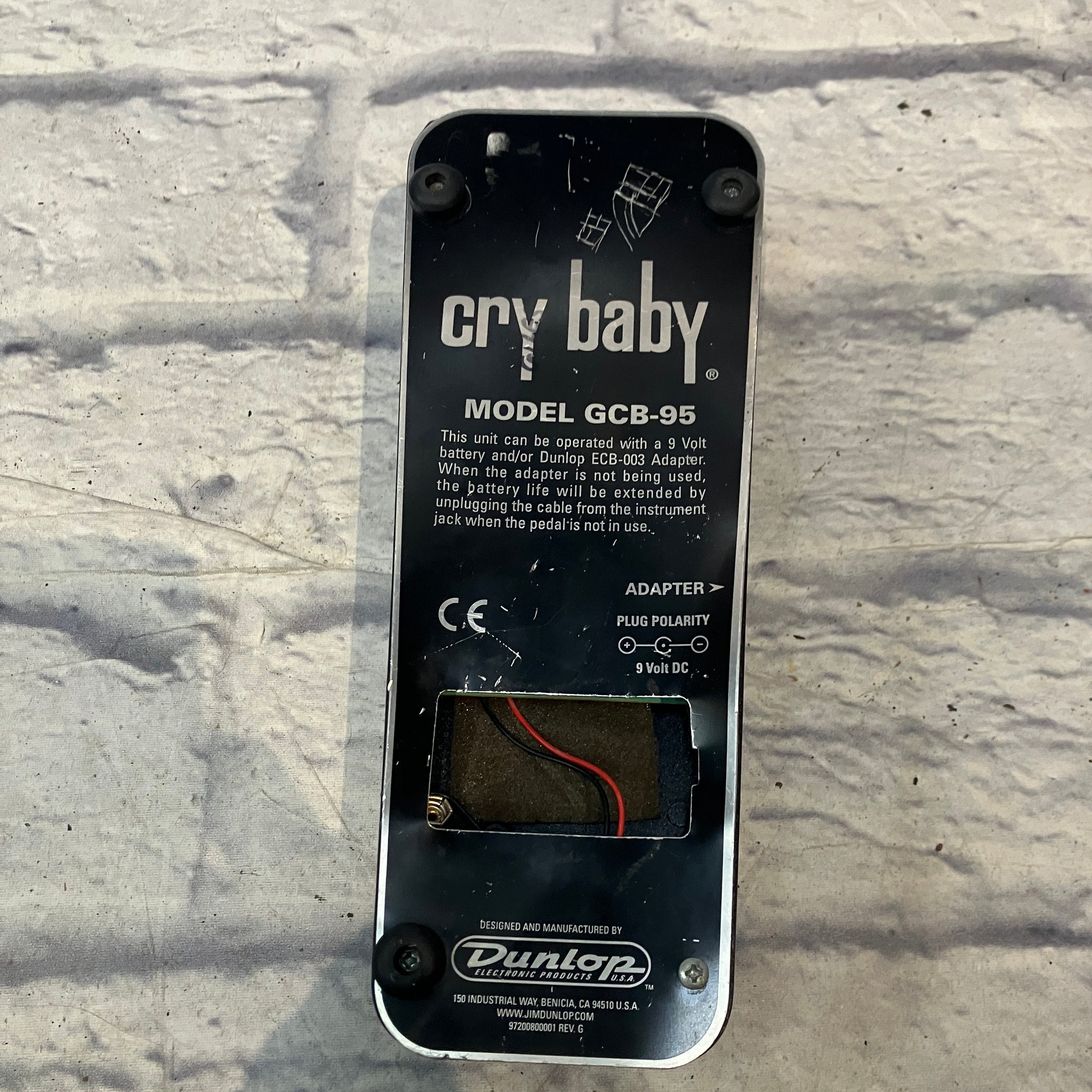 Jim Dunlop Original Cry Baby GCB-95 Wah Pedal