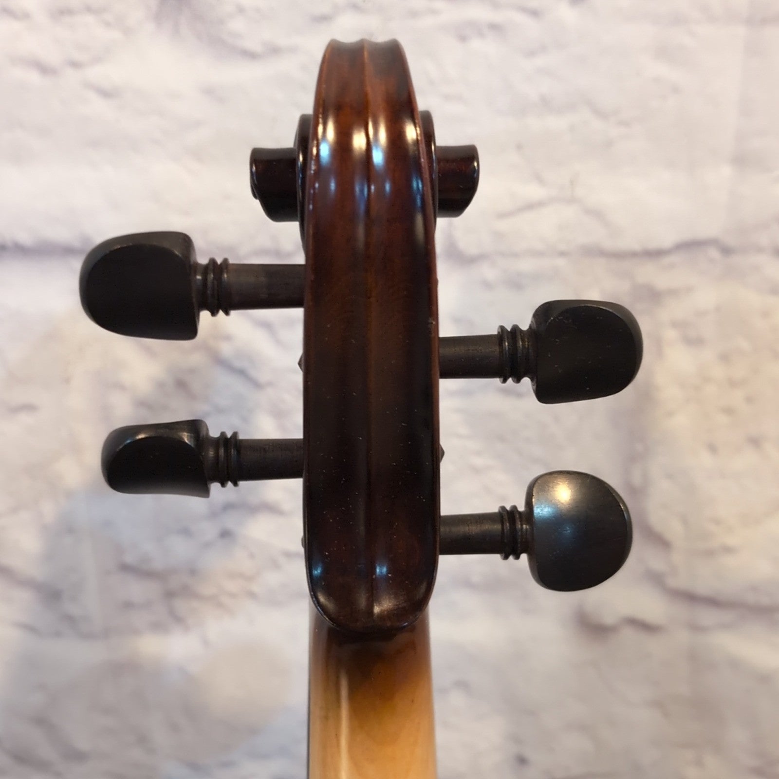 Vanesse SVS-5000 4/4 Violin w/ Case and Bow Made in Korea