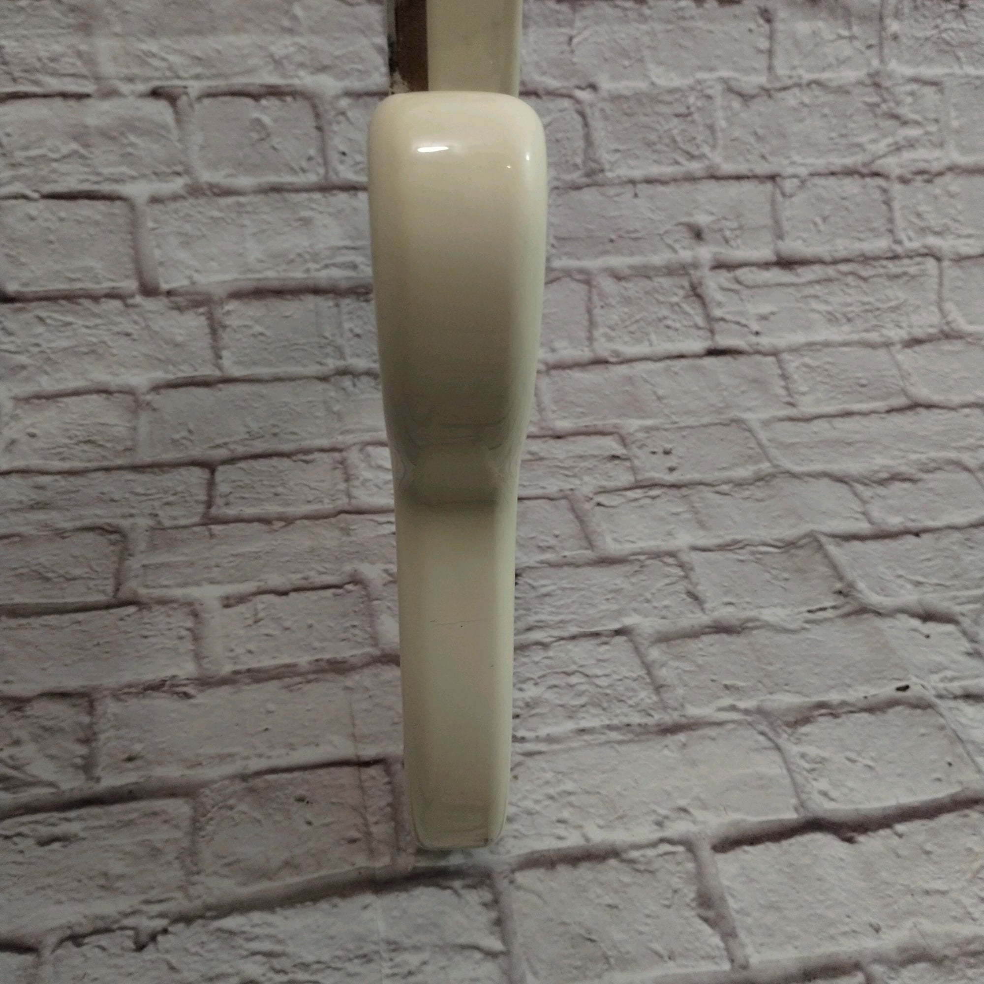 Fender White MIM P Bass body