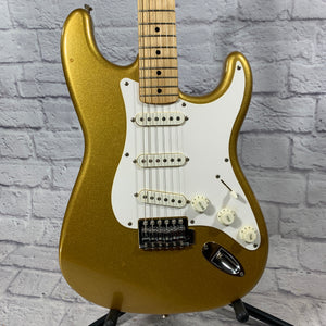 Squier Affinity Gold Sparkle Strat Electric Guitar