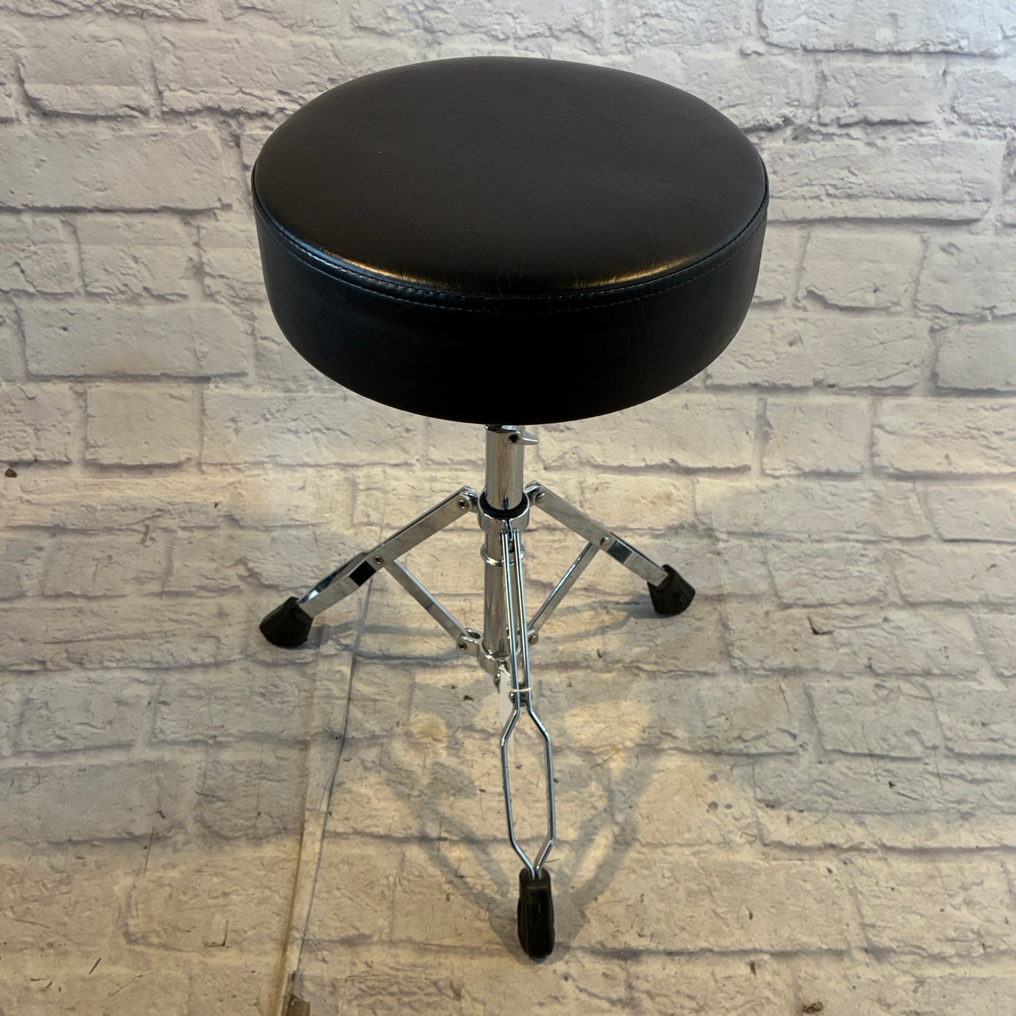 Roc N Soc Drum Throne