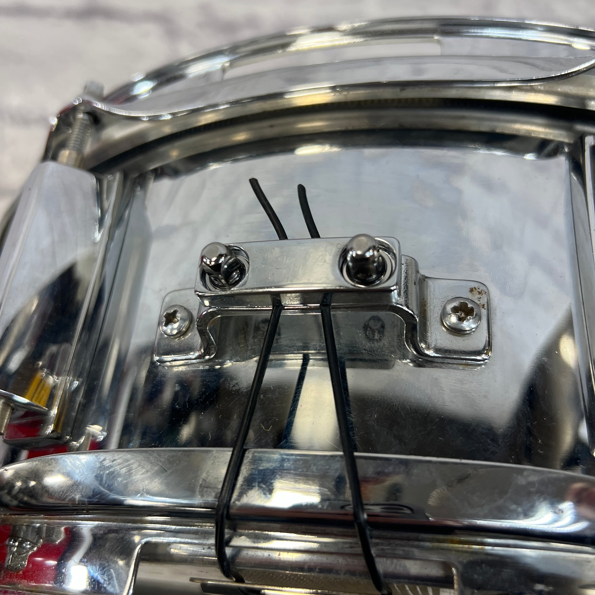 Yamaha SD-225 14x5 Chrome Snare Drum