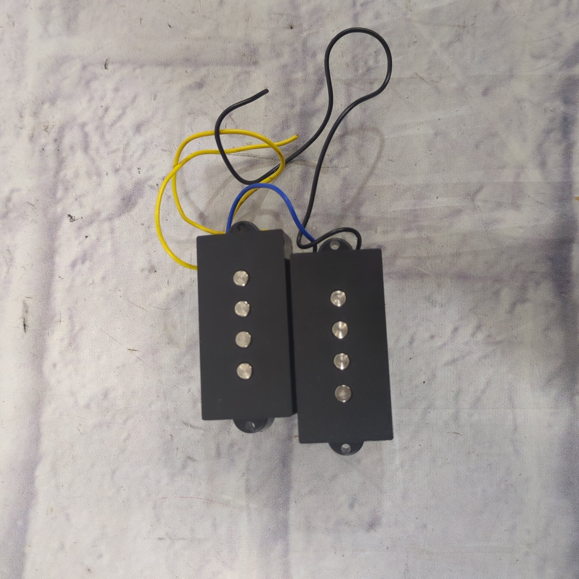 Unknown P Bass Pickups