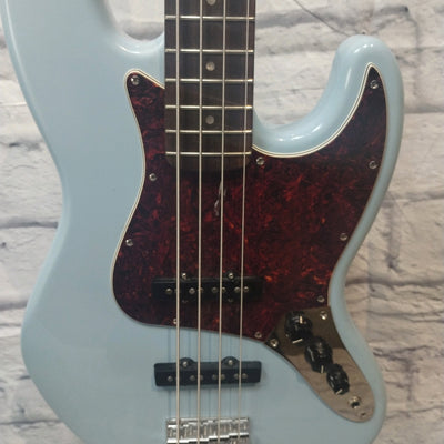 Squier Classic Vibe 60's Jazz Bass Daphne Blue W/ Gigbag