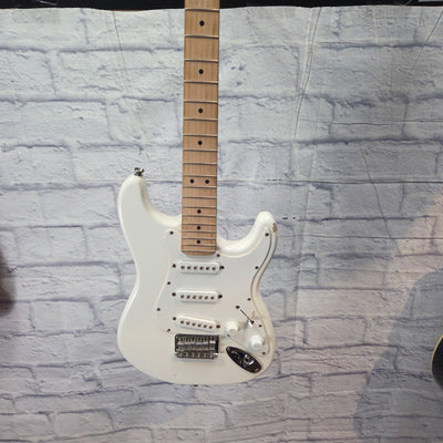 Fender Squier Mini White  Electric Guitar
