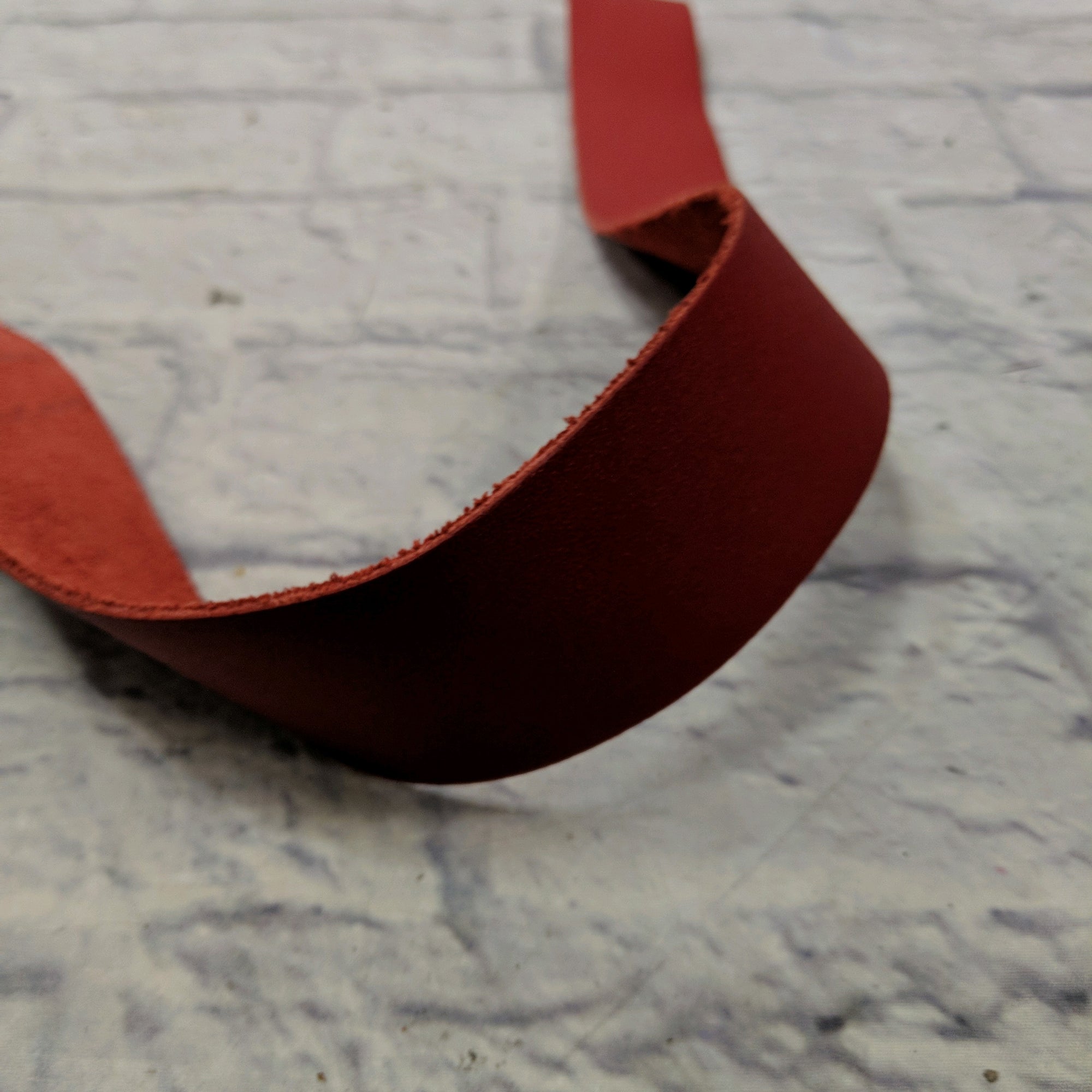 Unknown Leather Guitar Strap Red / Clay