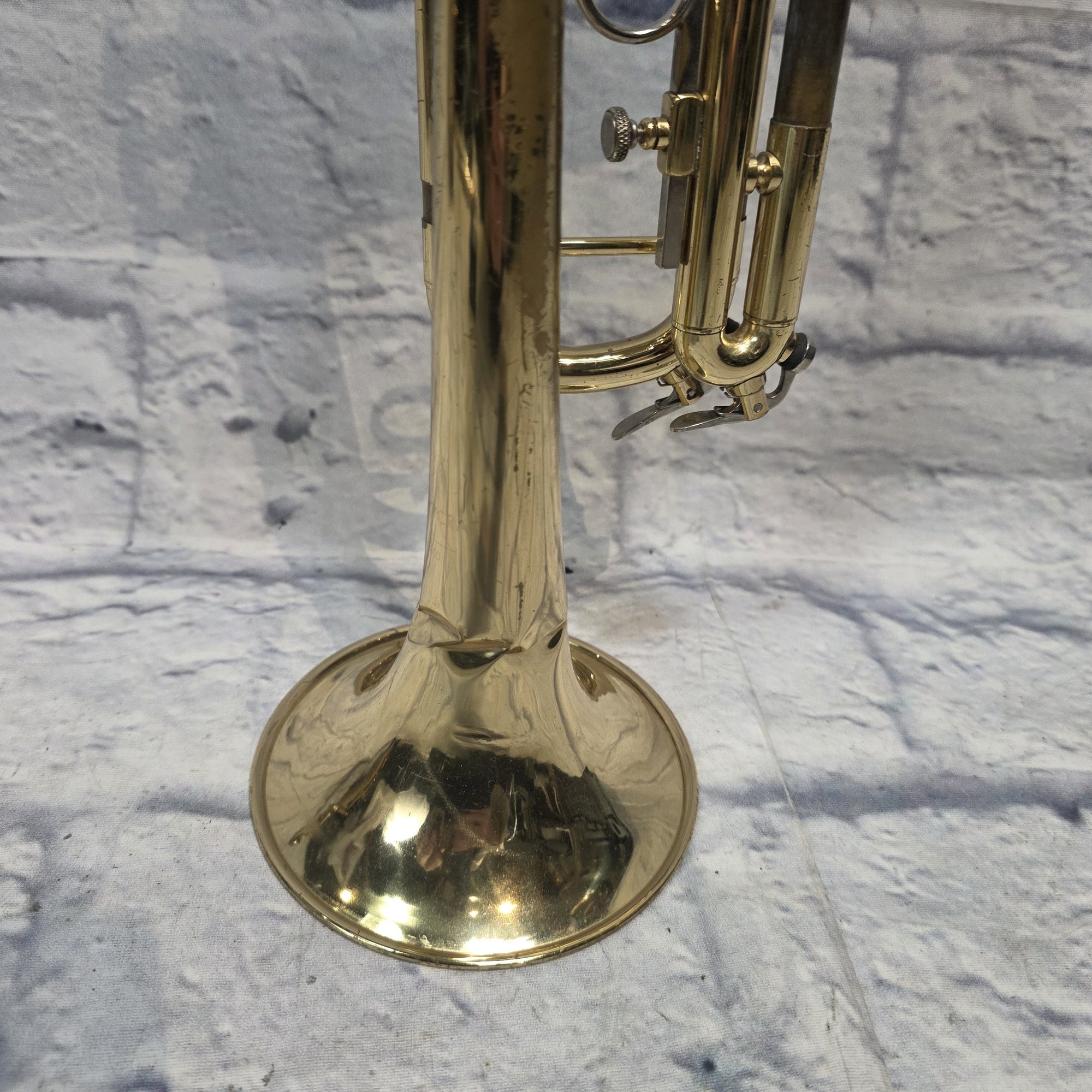 Bach Aristocrat TR-600 Trumpet
