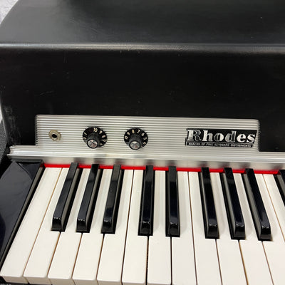 Fender Rhodes Piano Bass Electric Piano