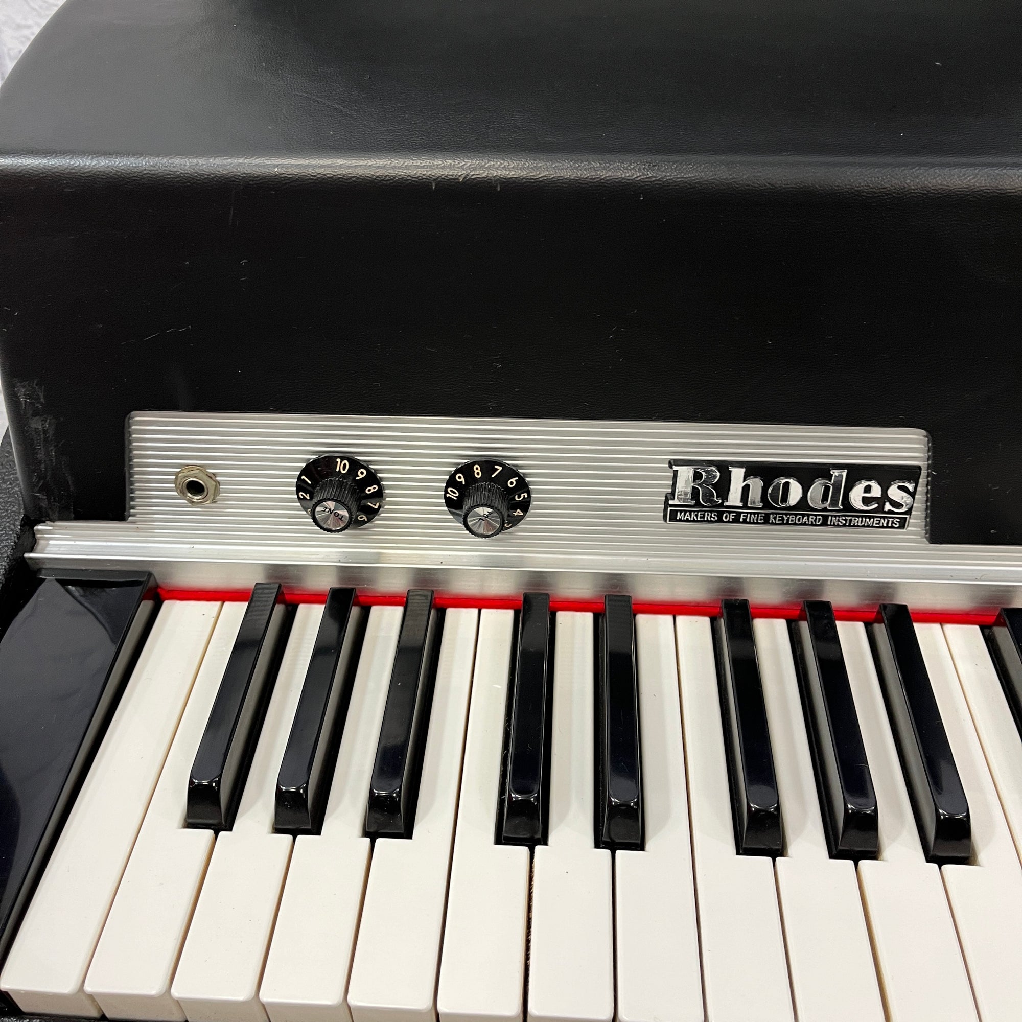 fender rhodes effects pedals Fender Rhodes Piano Bass Electric Piano