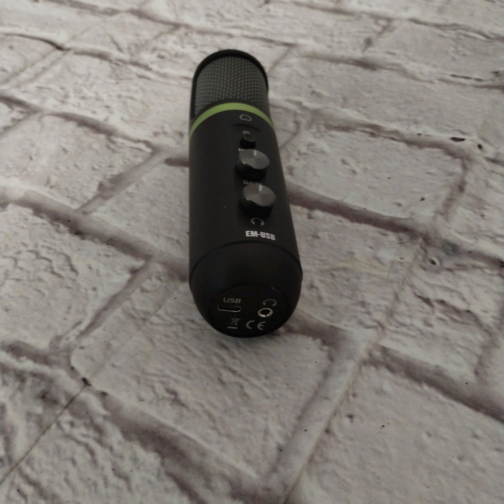 Mackie Element EM-USB Microphone
