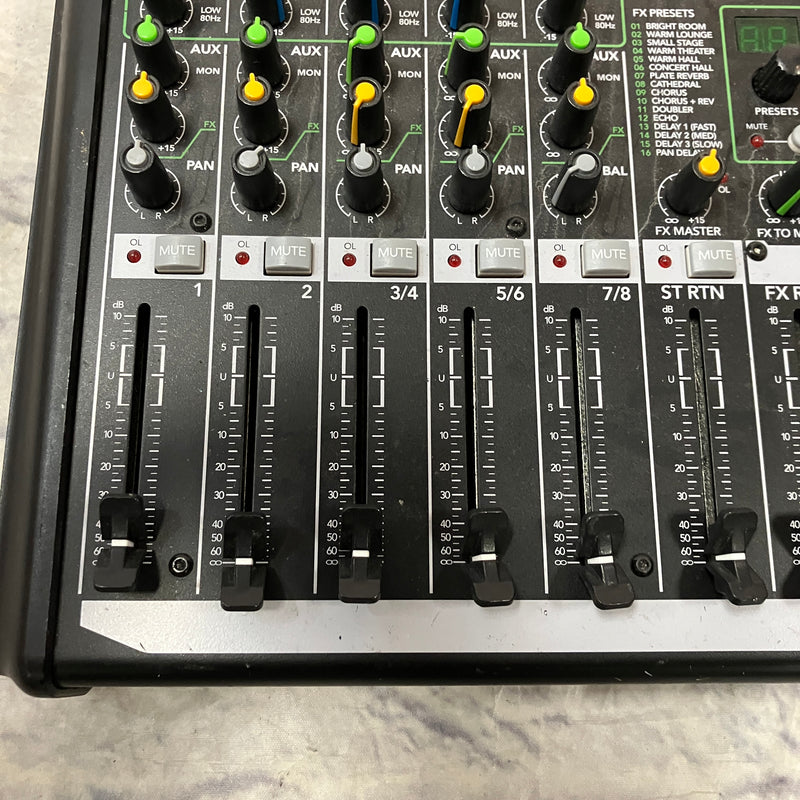 【動作品】MACKIE マッキー ProFX8v2 8ch ミキサーc Mackie ProFX8v2 8-channel Mixer with USB and Effects