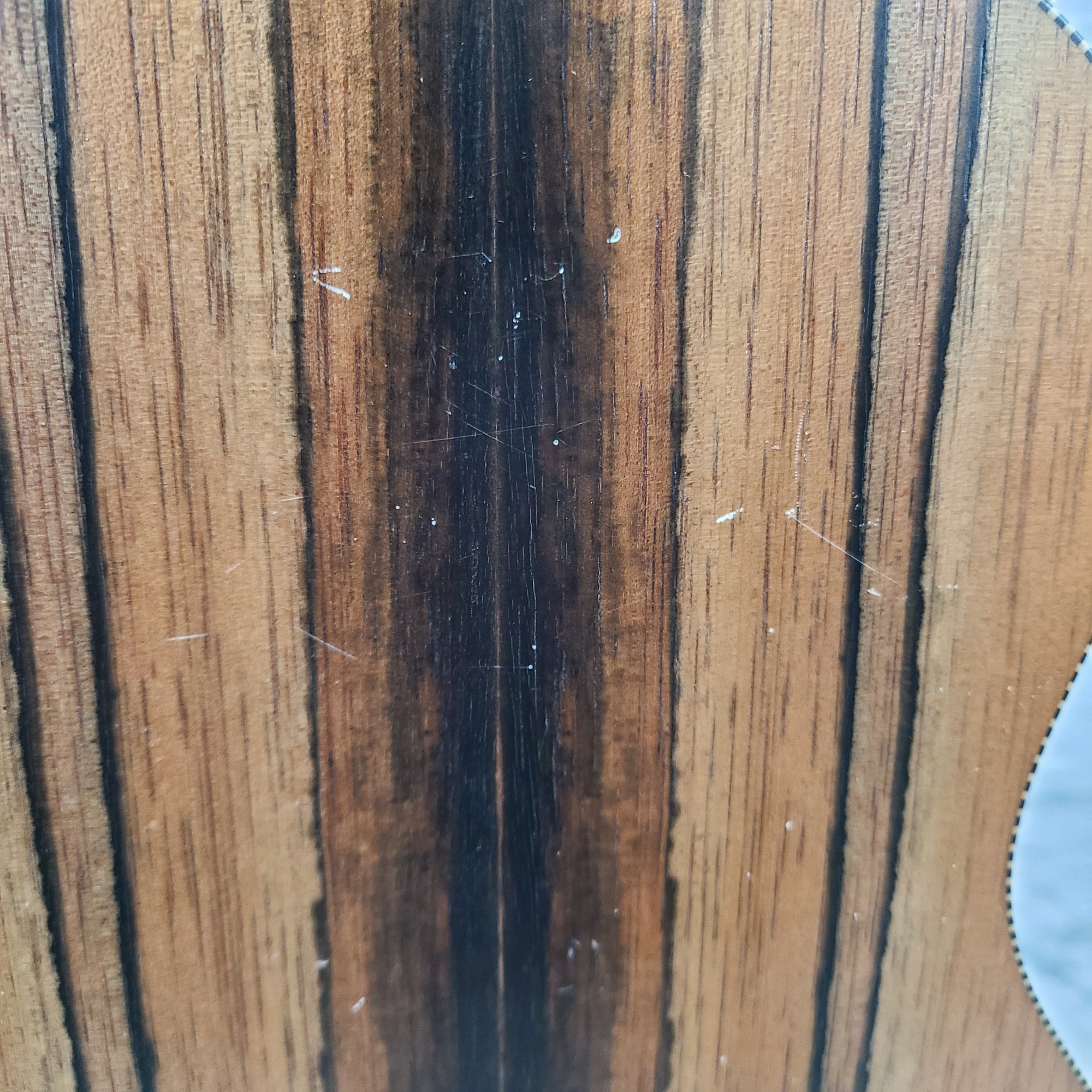 Caramel CB904 Baritone Ukulele