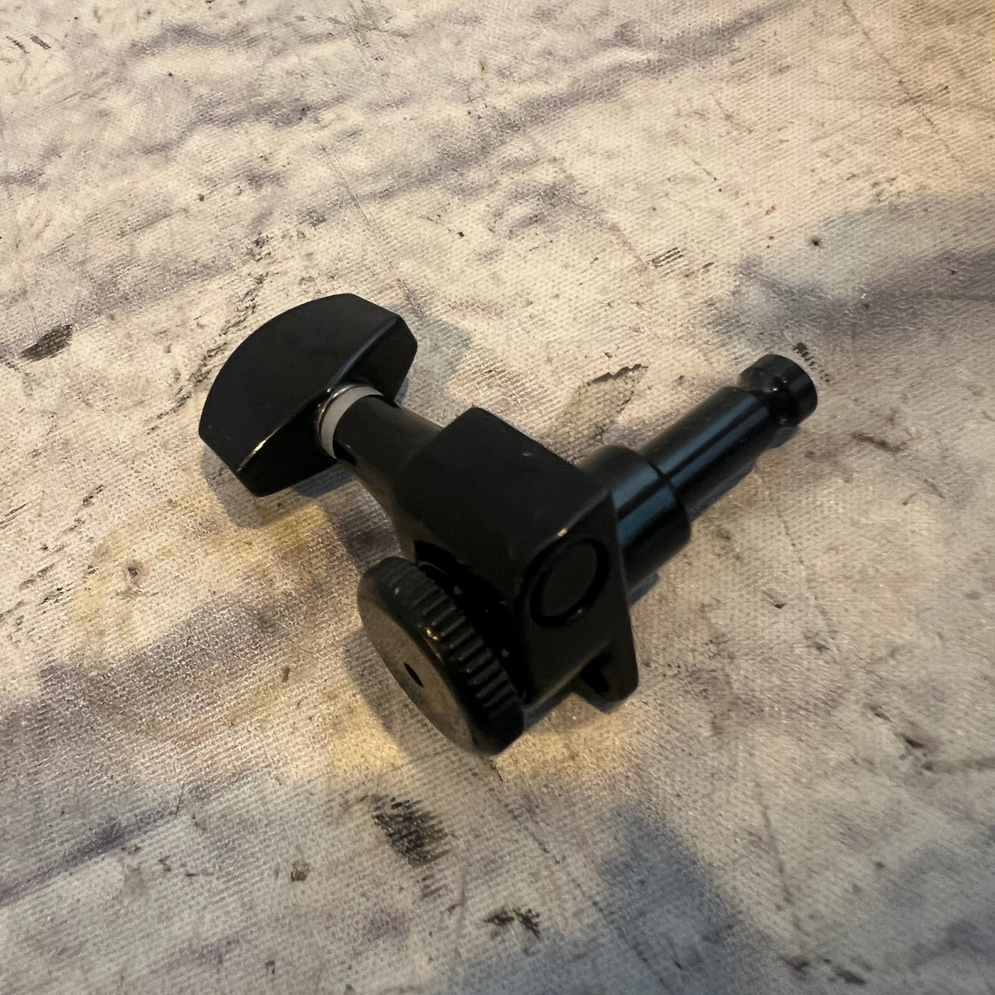 Hipshot 8 String 4x4 ELOB-21MM Tuning Machine Set