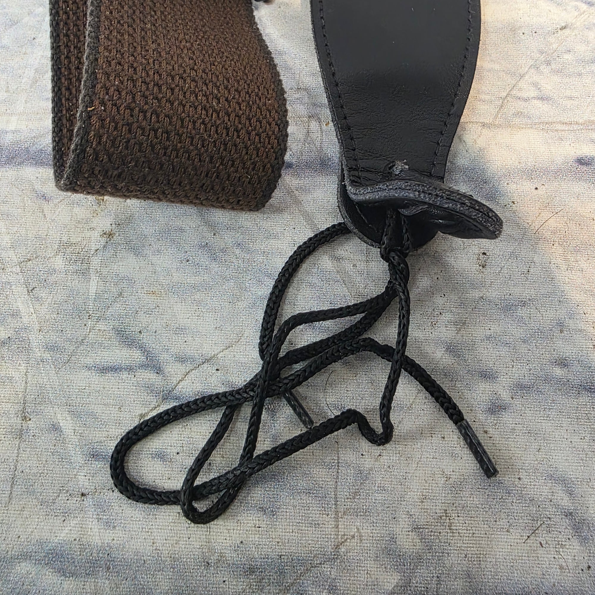 Best Sound Brown Guitar Strap Stand